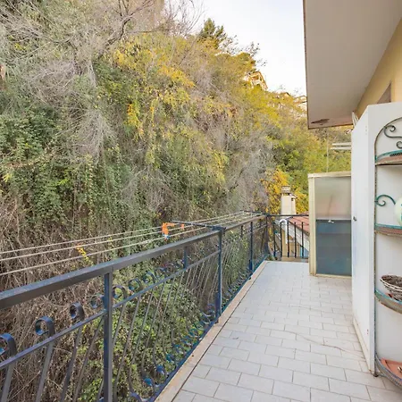 Balcony Flat Near The Center By Wonderful Italy Apartment *